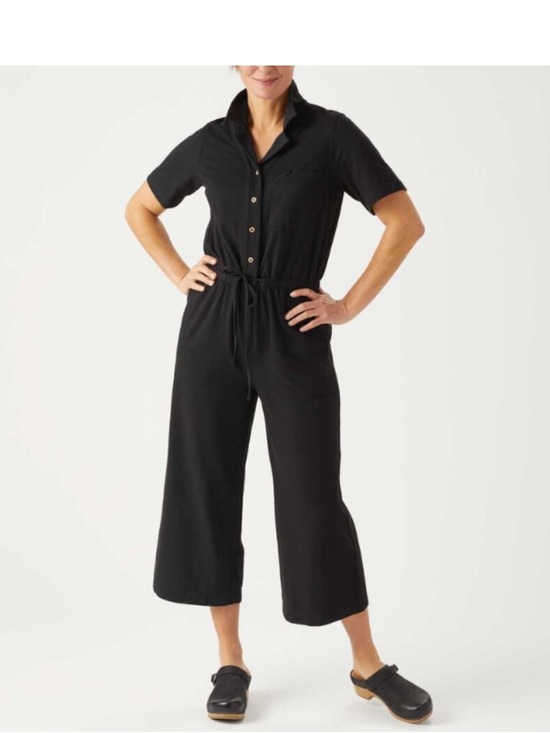 Duluth Trading Co Pants - Duluth Trading Co Knit Button Front Tie Waist Knit Cropped Jumpsuit